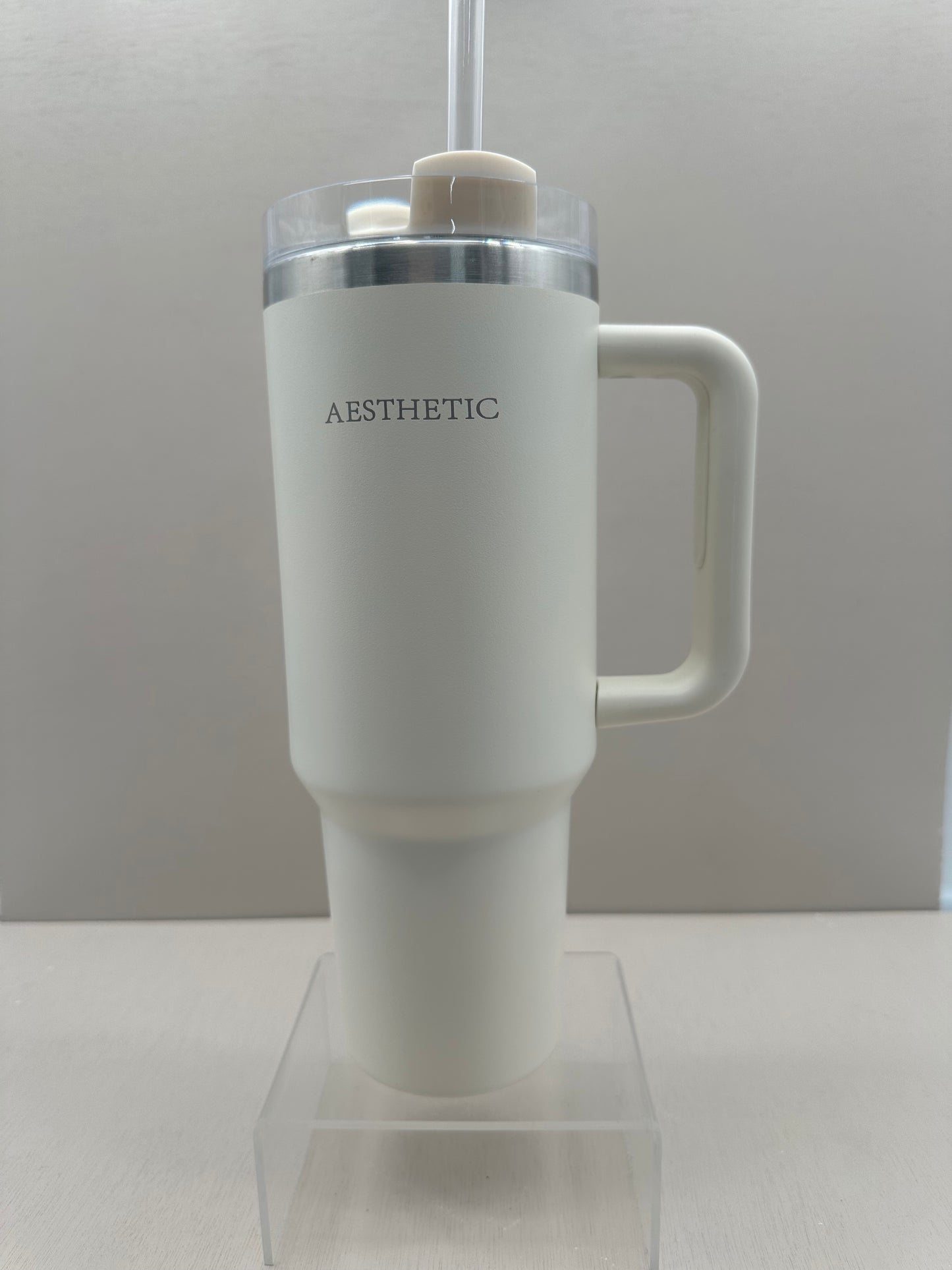 “Aesthetic cream Thermobeker met Handvat en Rietje