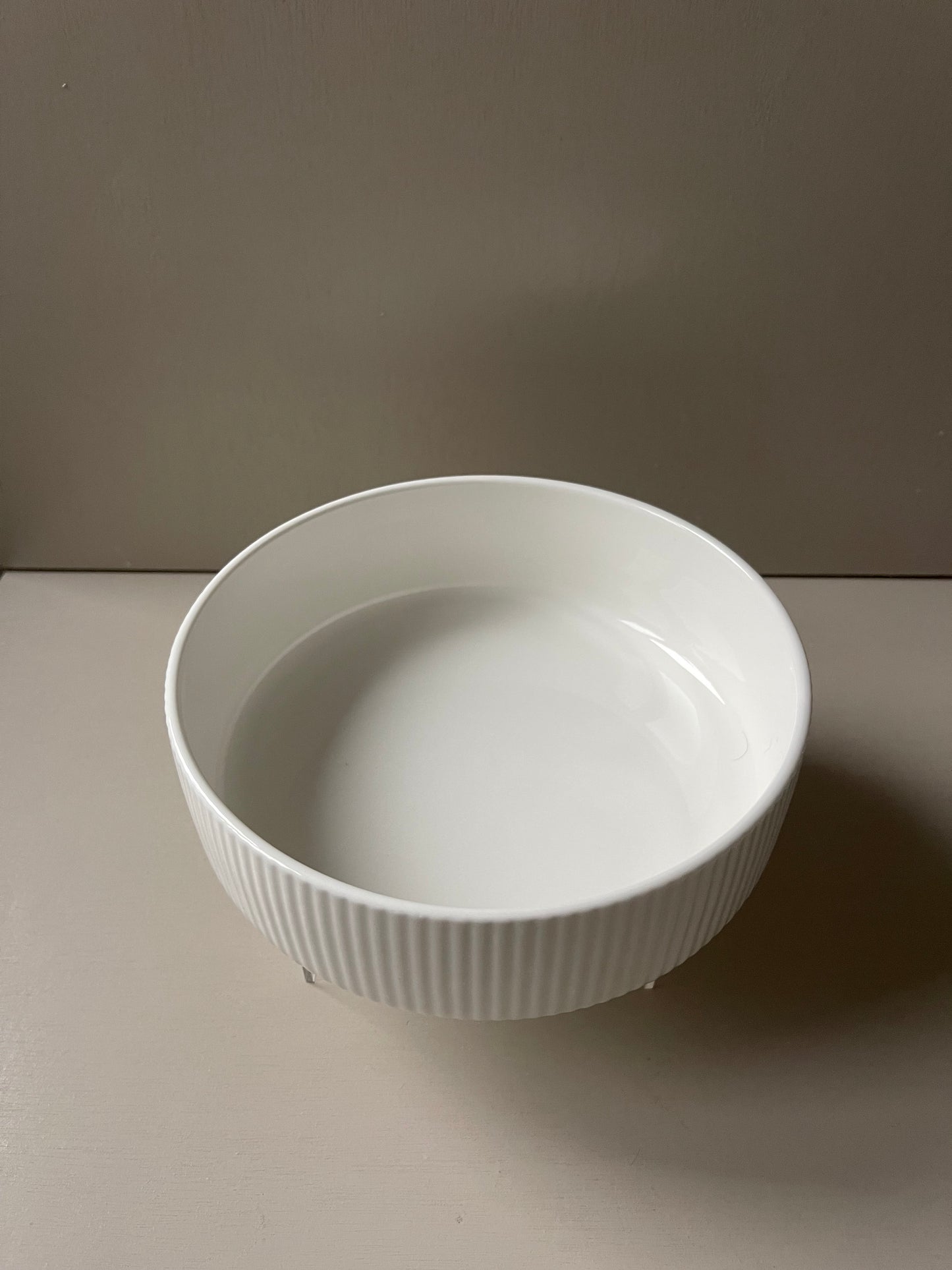 Lineless series soup bowl