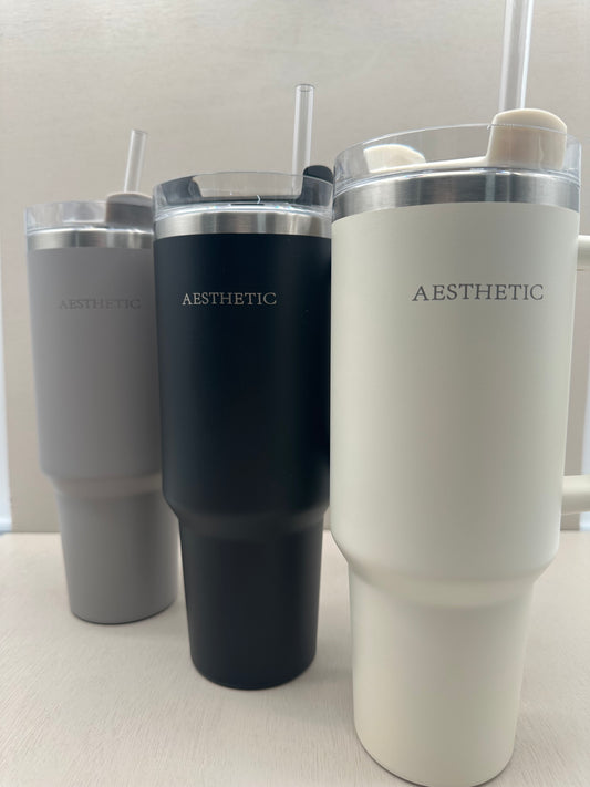 Aesthetic grey Thermobeker met Handvat en Rietje”