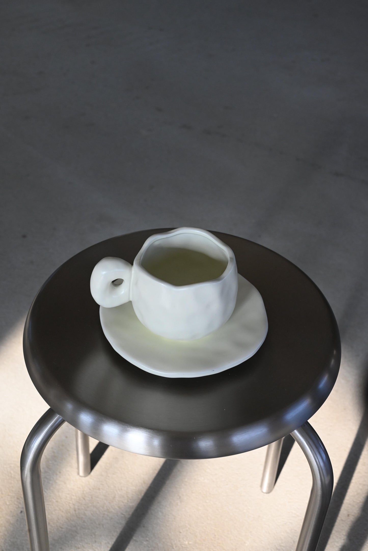 Tasse à café harmonie taupe