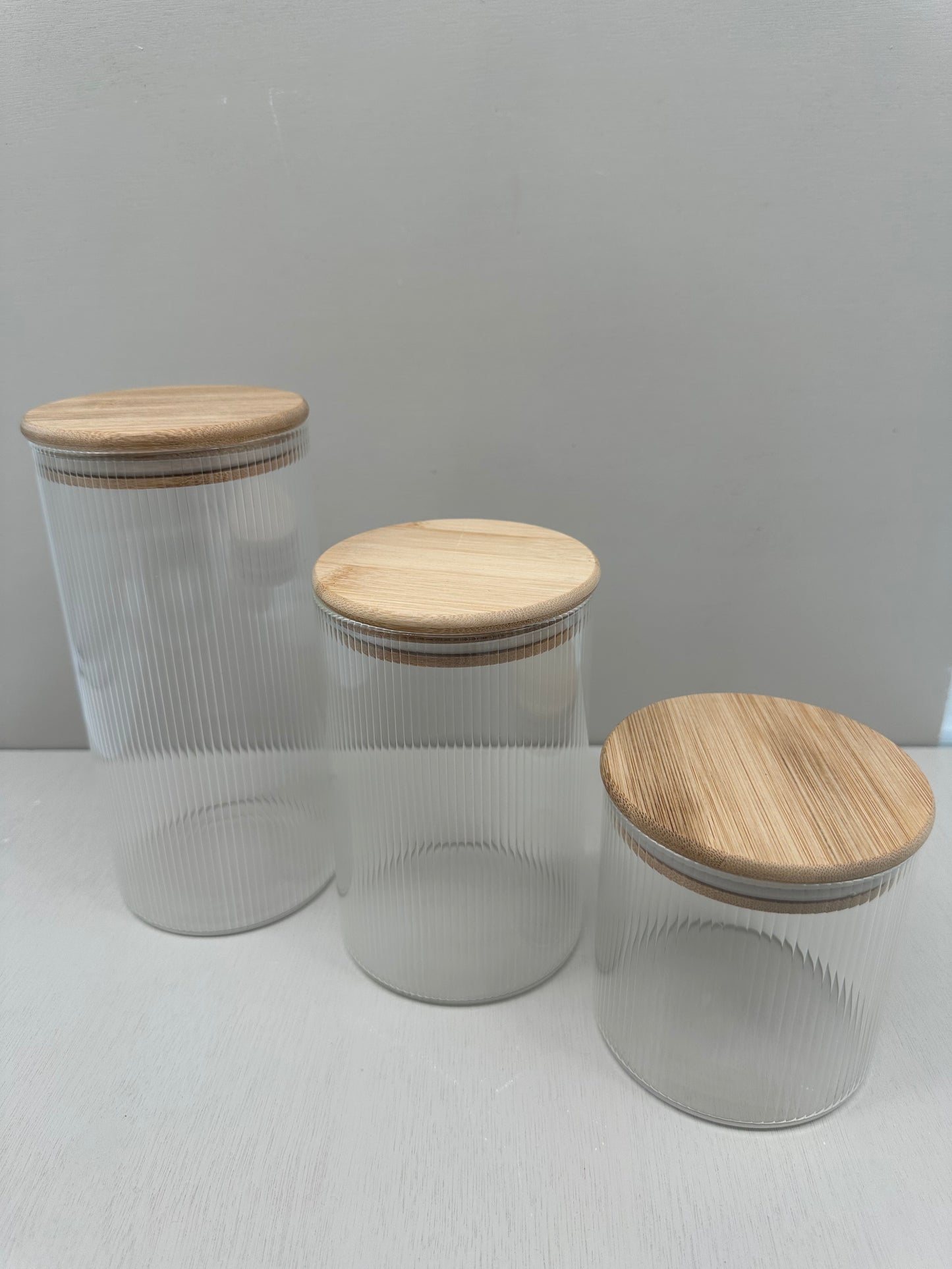 Voorraadpot ribbleglass short - bamboe deksel - 600ml