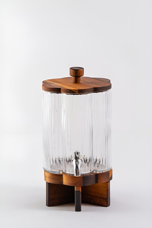 Acacia dispenser